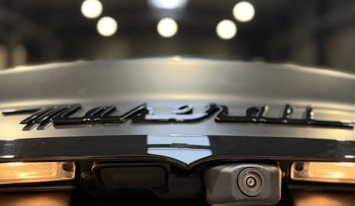 Maserati Granturismo 4.7 460CH SPORT - Alcantara - Mat