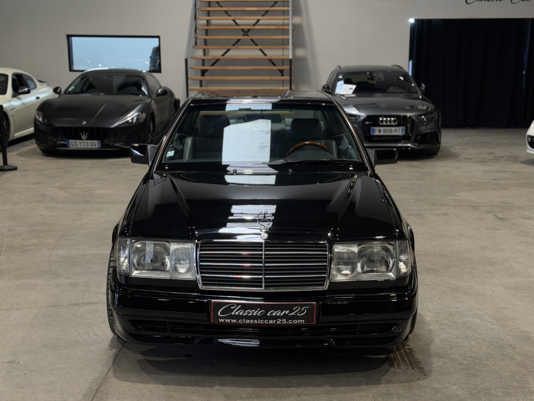 Mercedes 300 CE W124 3.0 V6 220CH - KIT AMG - AERO - BBS - CERAMIQUE