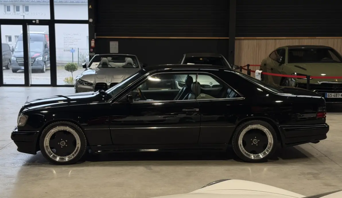 Mercedes 300 CE W124 3.0 V6 220CH - KIT AMG - AERO - BBS - CERAMIQUE