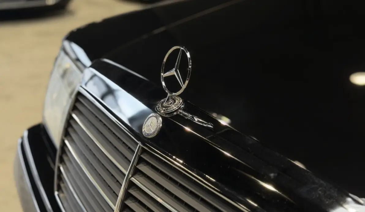 Mercedes 300 CE W124 3.0 V6 220CH - KIT AMG - AERO - BBS - CERAMIQUE