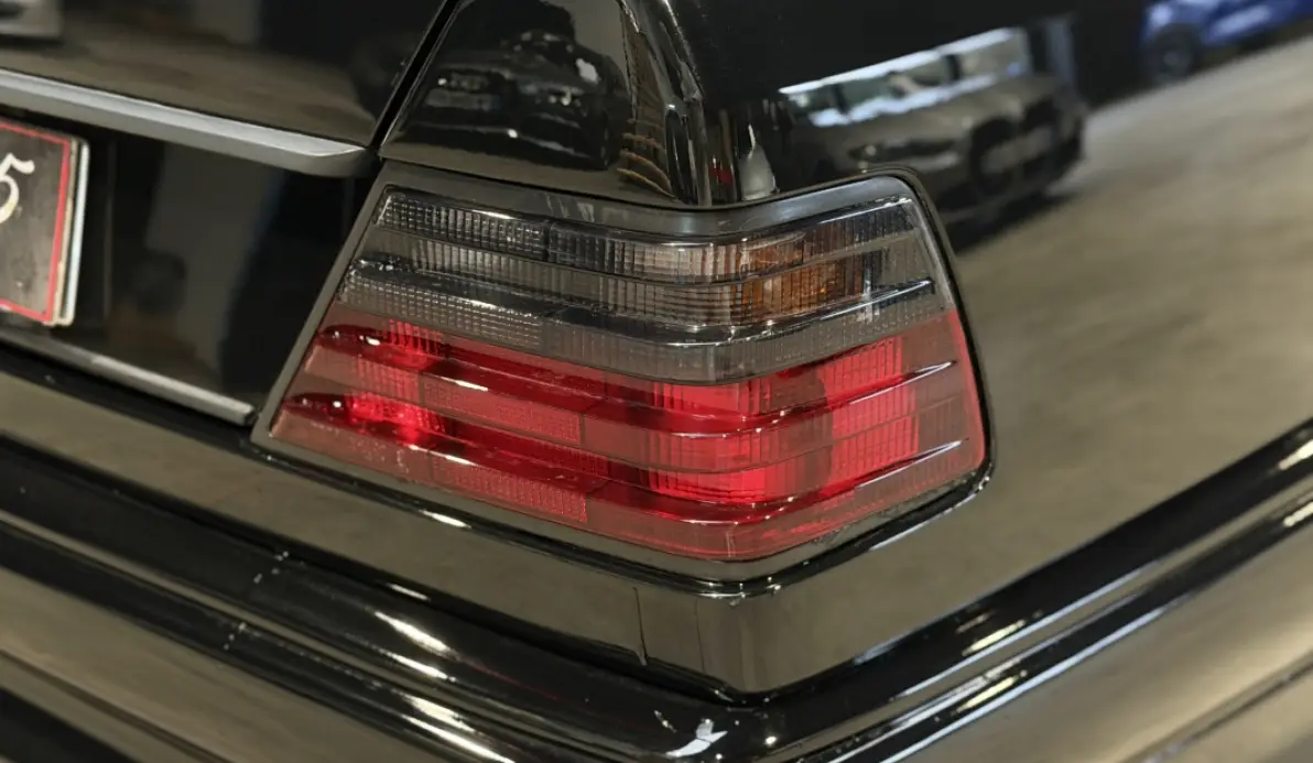 Mercedes 300 CE W124 3.0 V6 220CH - KIT AMG - AERO - BBS - CERAMIQUE