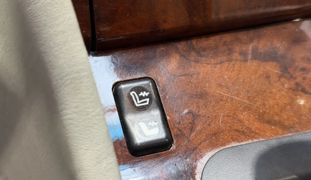 Mercedes 300 CE W124 3.0 V6 220CH - KIT AMG - AERO - BBS - CERAMIQUE