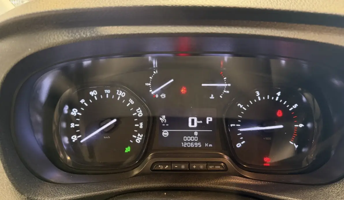 Citroën Jumpy FG XL 2.0 BLUEHDI 180CH S&S CABINE APPROFONDIE FIXE EAT8