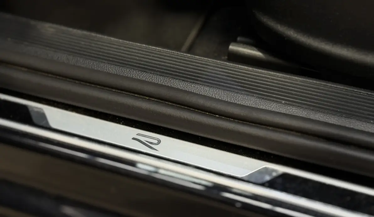 Volkswagen T-roc 2.0 TDI 150CH R-LINE EDITION DSG7