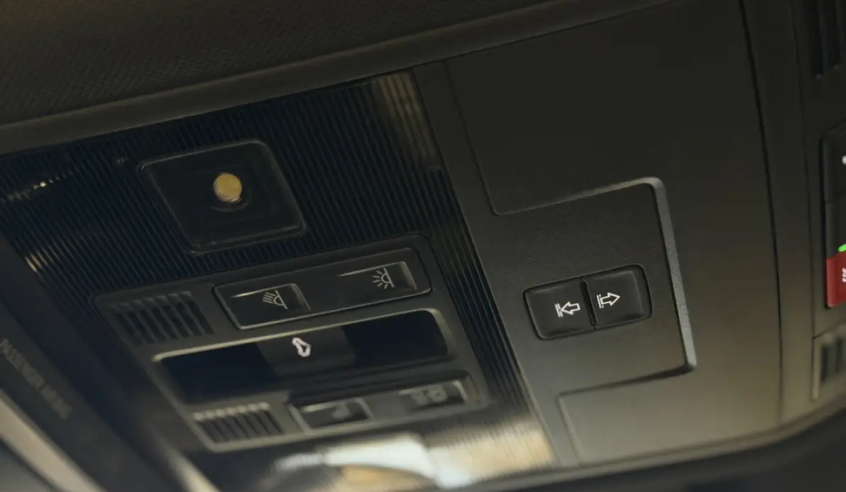 Volkswagen T-roc 2.0 TDI 150CH R-LINE EDITION DSG7