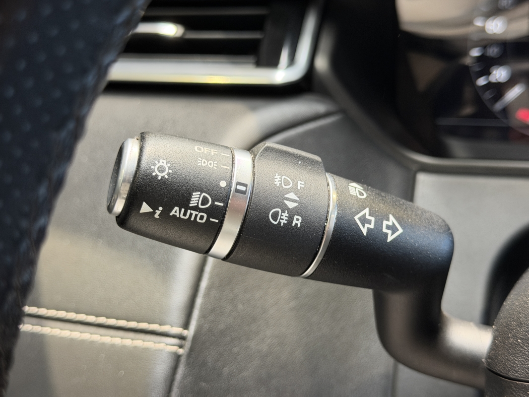 Land rover Range Rover Velar  3.0D V6 300CH R-DYNAMIC HSE AWD BVA