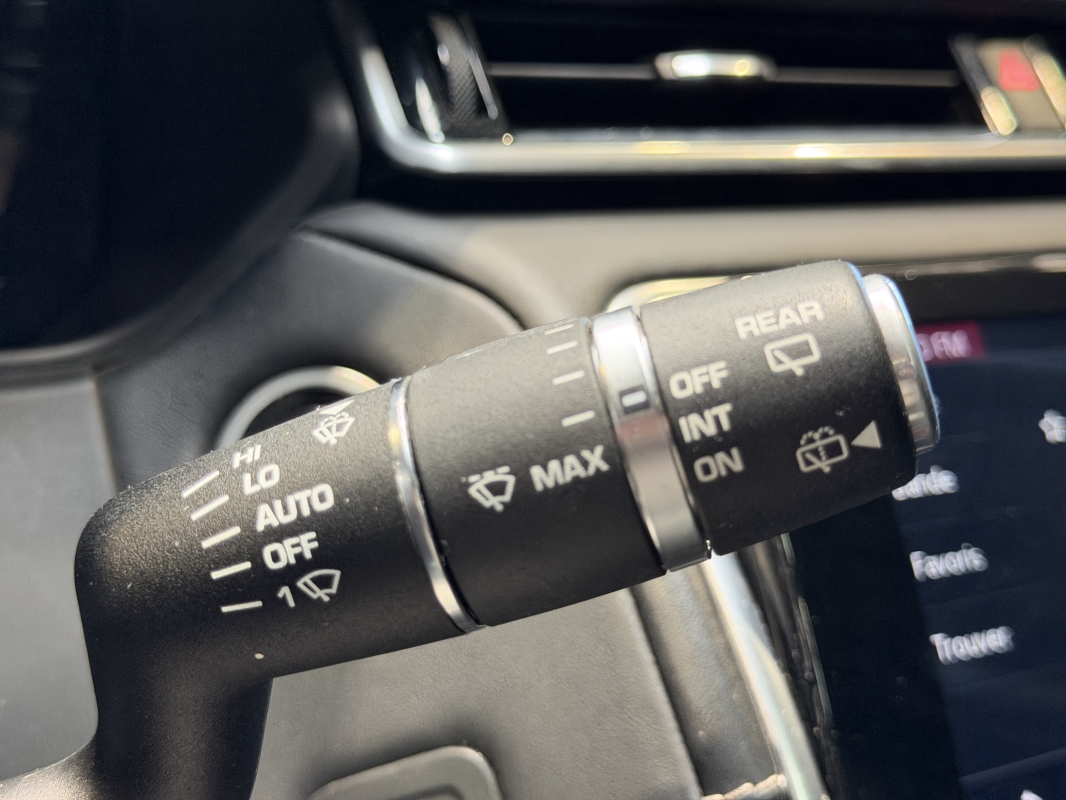 Land rover Range Rover Velar  3.0D V6 300CH R-DYNAMIC HSE AWD BVA