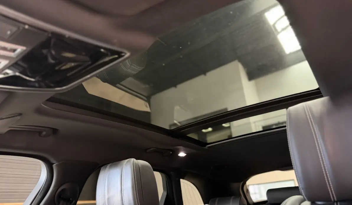 Land rover Range Rover Velar  3.0D V6 300CH R-DYNAMIC HSE AWD BVA