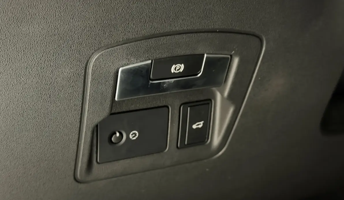 Land rover Range Rover Velar  3.0D V6 300CH R-DYNAMIC HSE AWD BVA