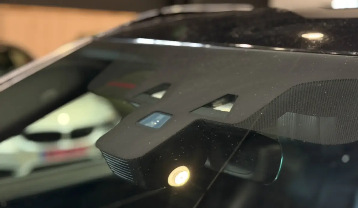 Land rover Range Rover Velar  3.0D V6 300CH R-DYNAMIC HSE AWD BVA