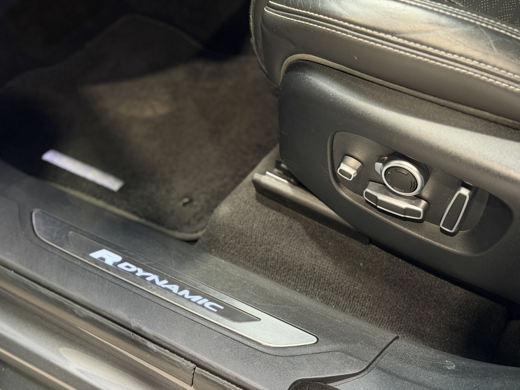 Land rover Range Rover Velar  3.0D V6 300CH R-DYNAMIC HSE AWD BVA