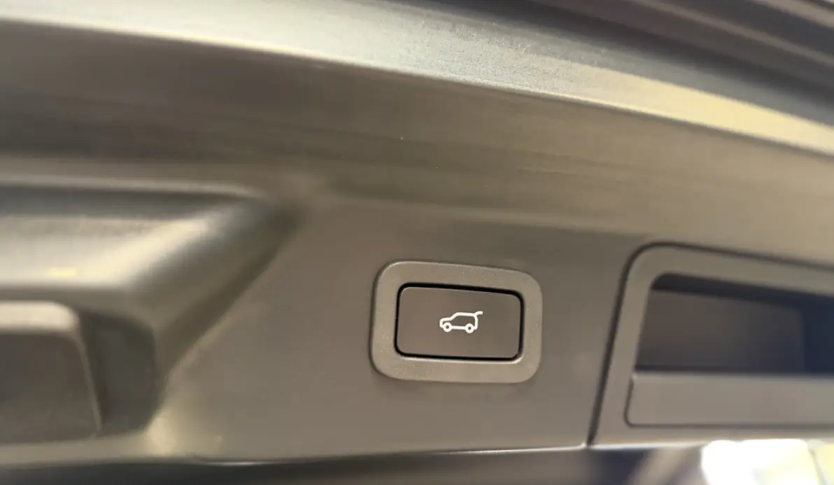 Land rover Range Rover Velar  3.0D V6 300CH R-DYNAMIC HSE AWD BVA