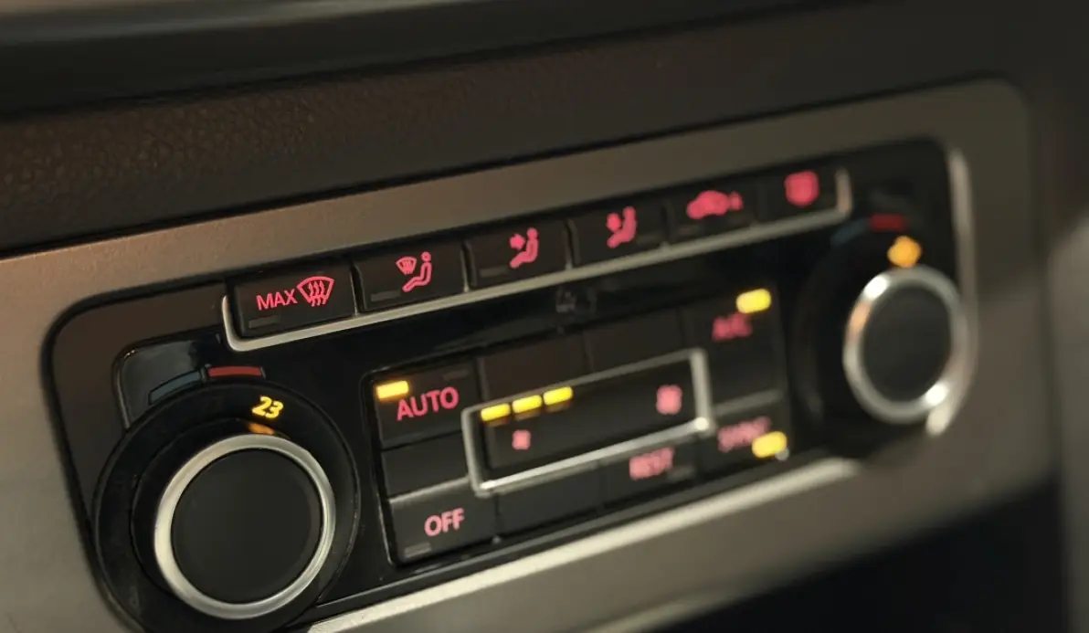 Volkswagen Amarok 2.0 BITDI 180CH HIGHLINE 4MOTION PERMANENTE BVA - Hard Top