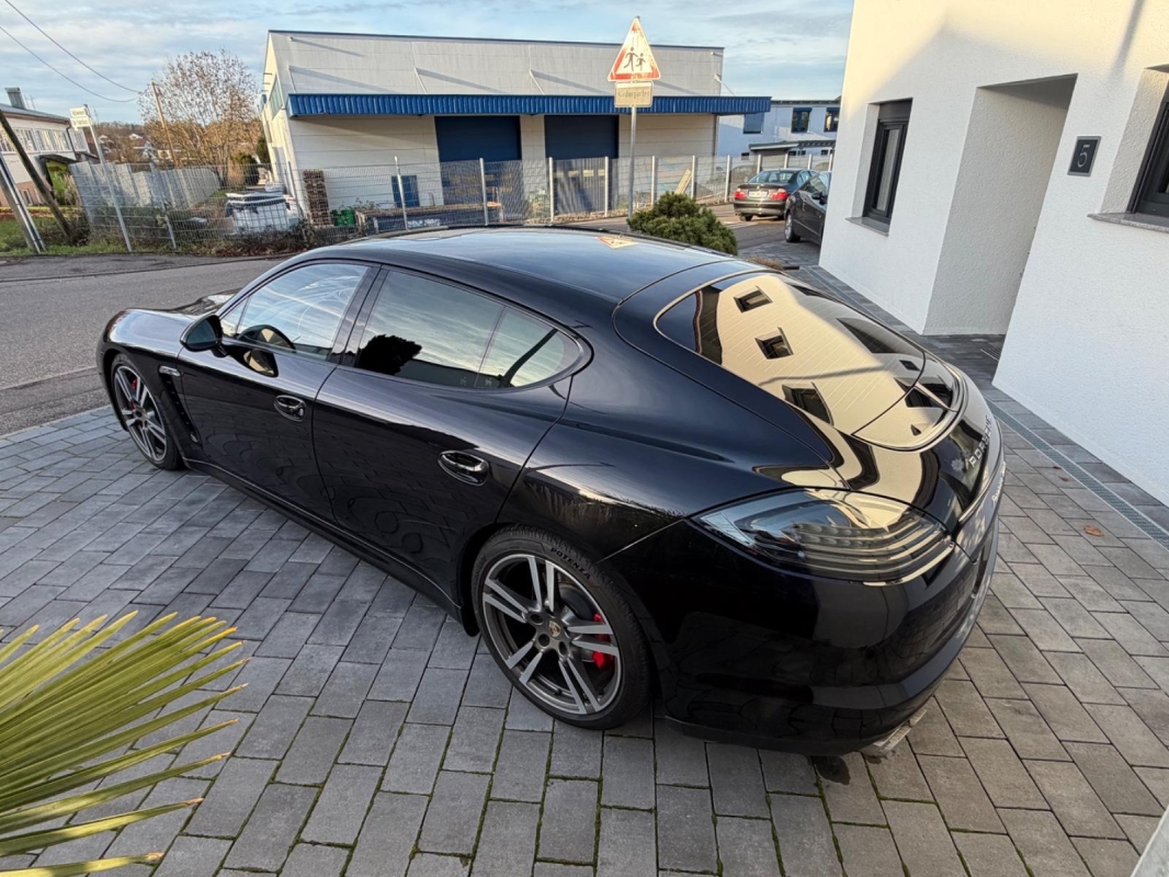 Porsche Panamera