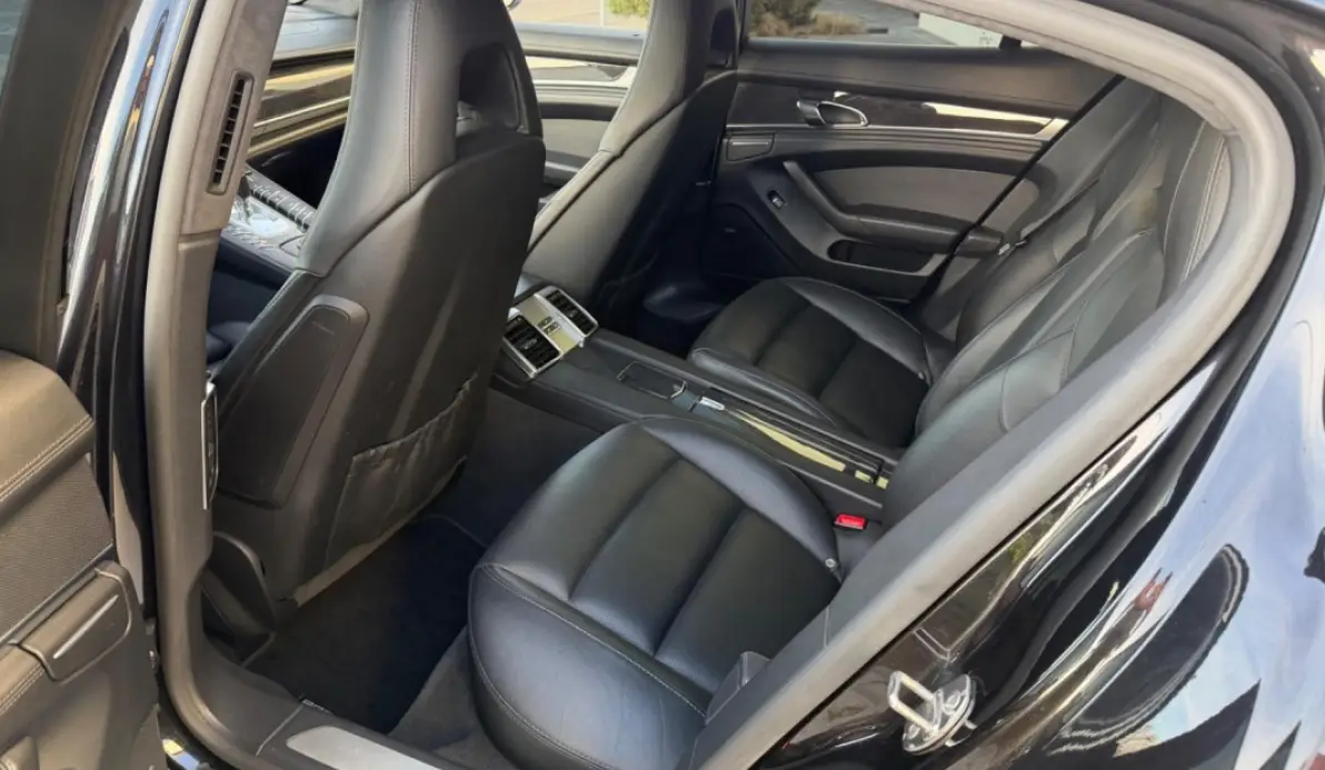 Porsche Panamera Porsche Panamera Turbo PDK TECHART 