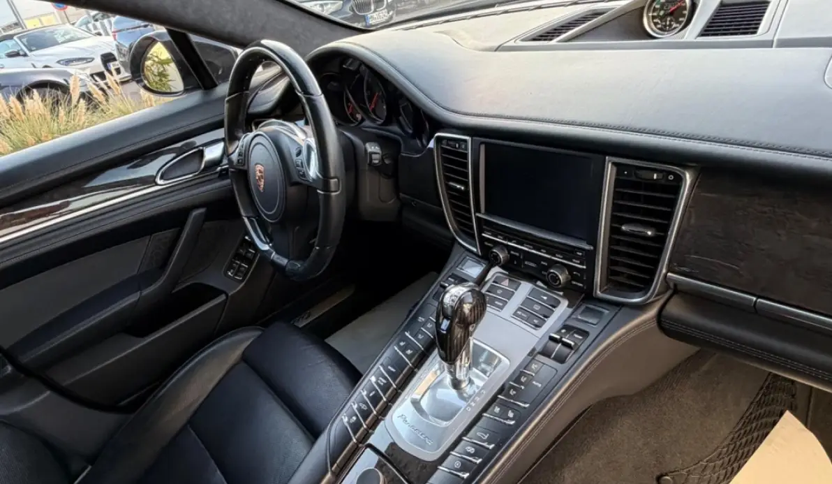 Porsche Panamera Porsche Panamera Turbo PDK TECHART 