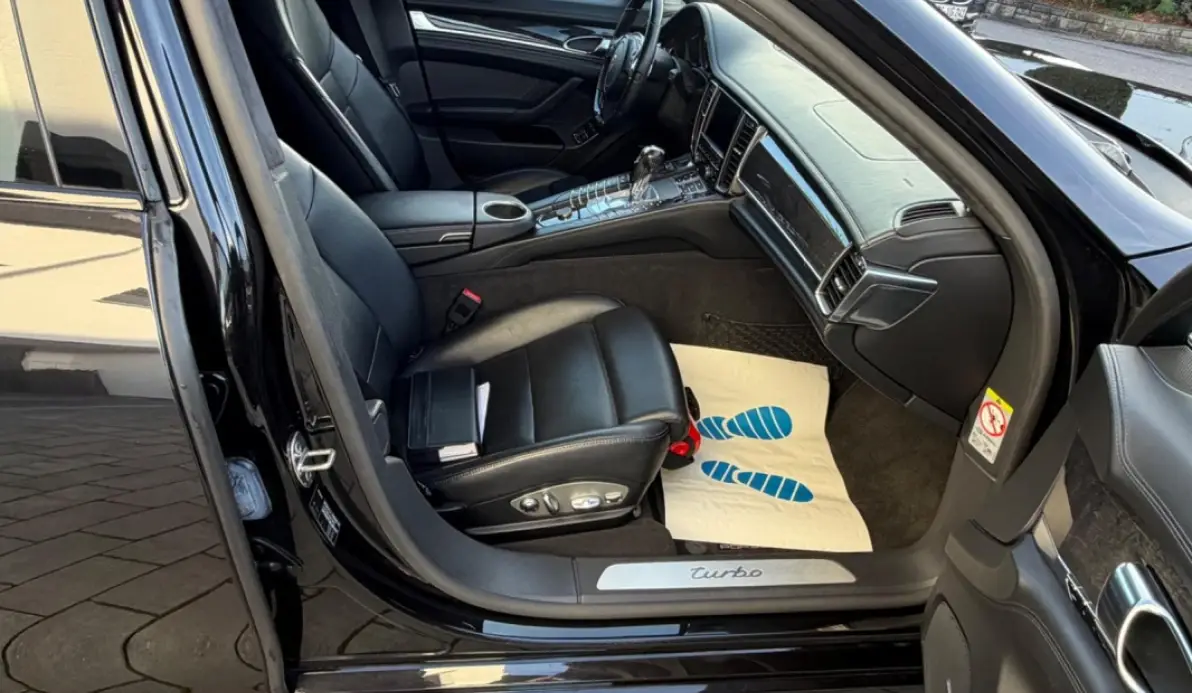 Porsche Panamera Porsche Panamera Turbo PDK TECHART 