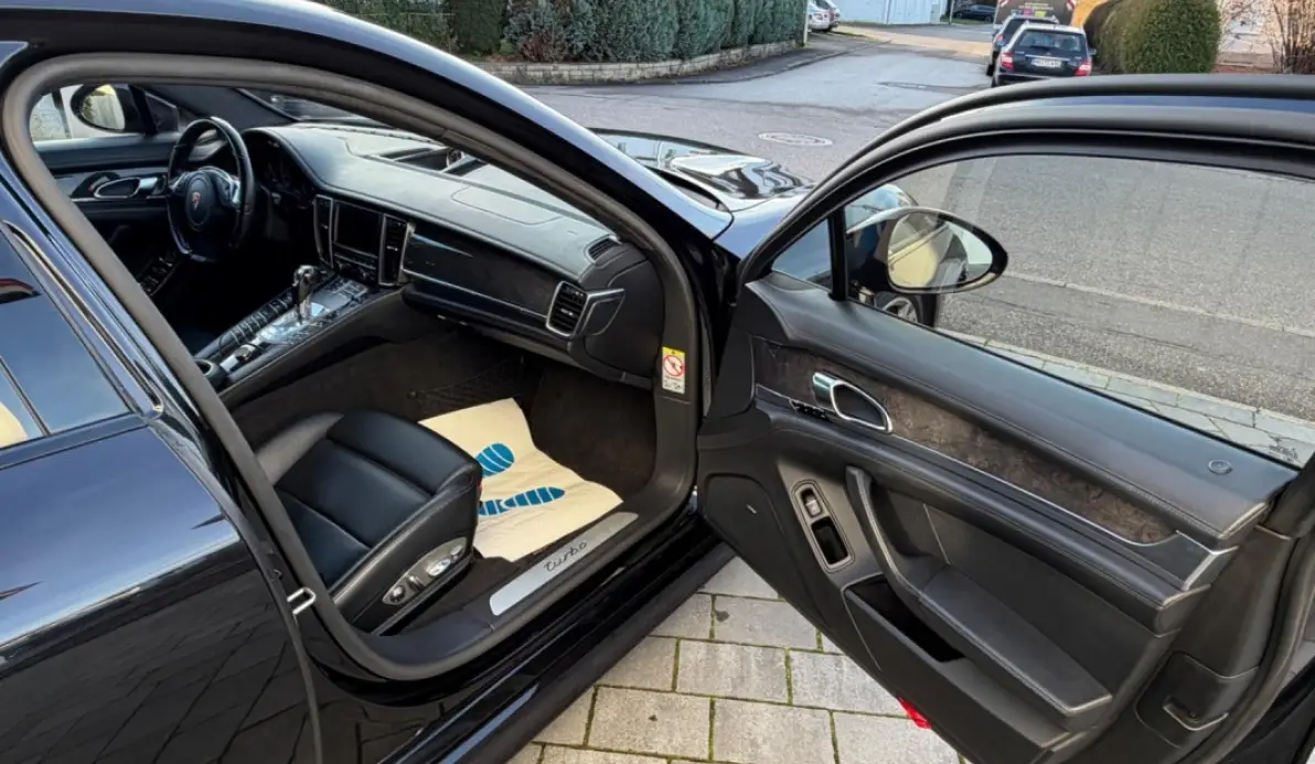 Porsche Panamera Porsche Panamera Turbo PDK TECHART 