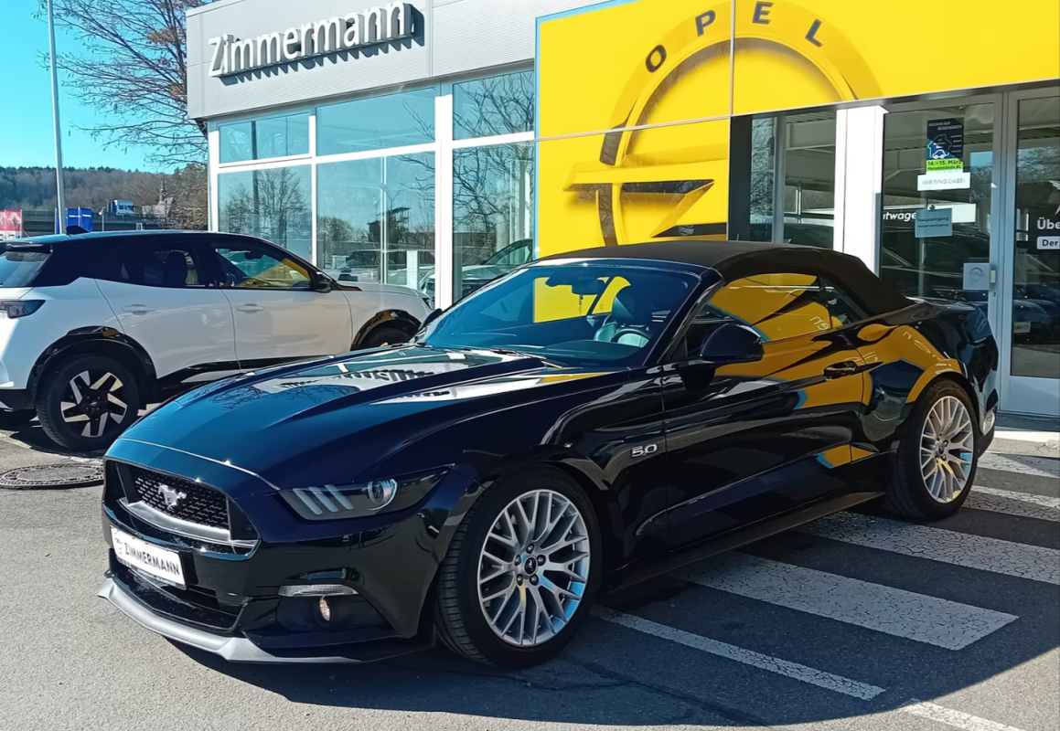 Ford Mustang Ford Mustang GT Convertible 