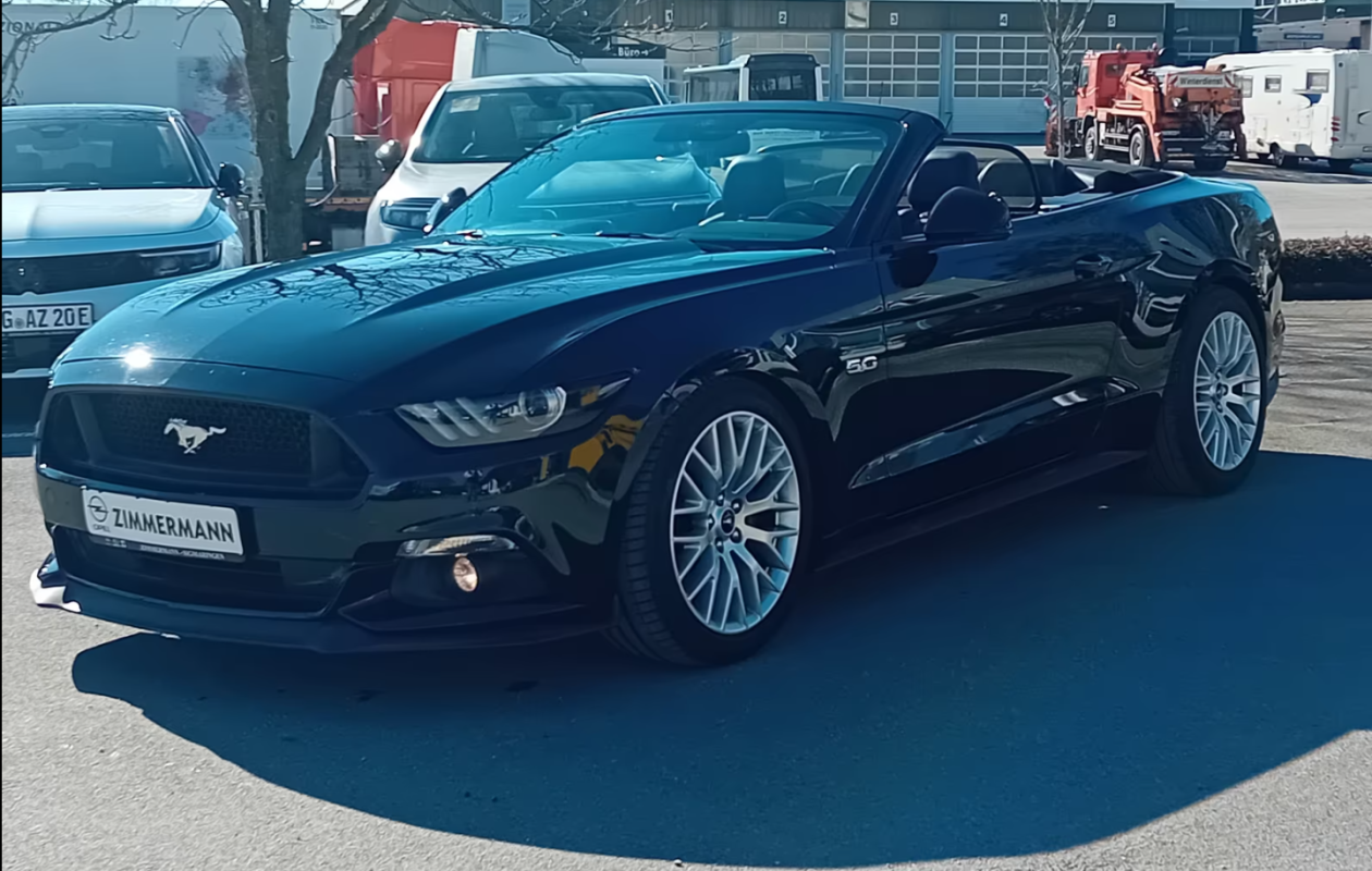 Ford Mustang Ford Mustang GT Convertible 