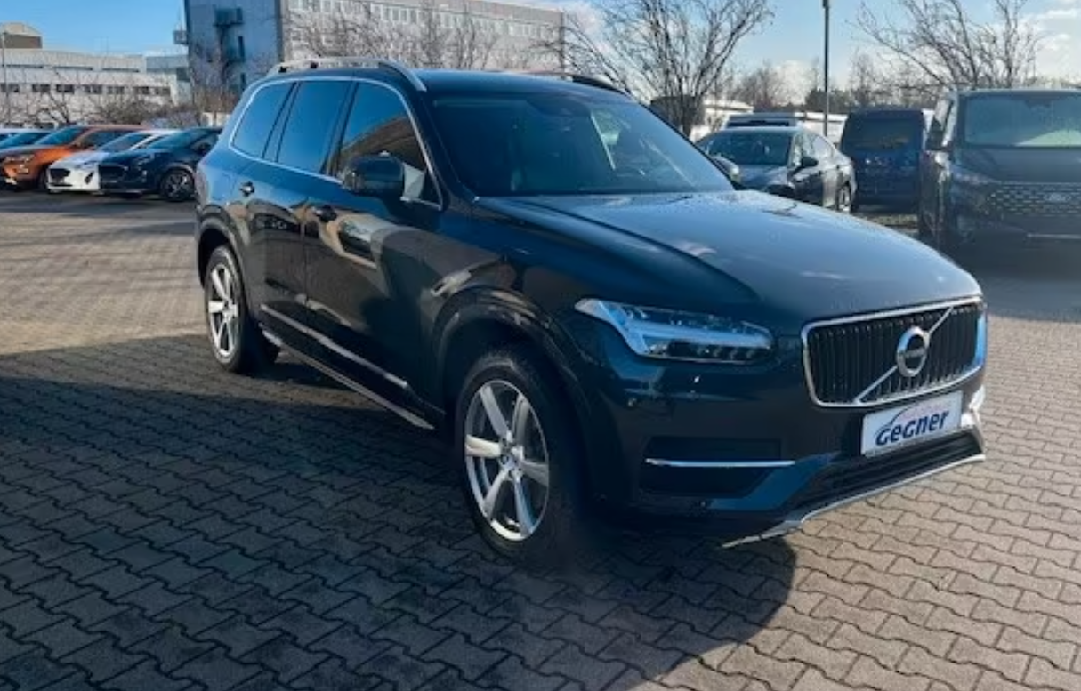Volvo XC90 D5 ADBLUE AWD 235CH MOMENTUM GEARTRONIC 7 PLACES