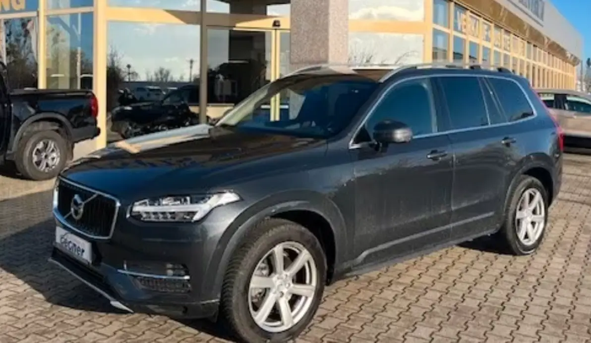 Volvo XC90 D5 ADBLUE AWD 235CH MOMENTUM GEARTRONIC 7 PLACES