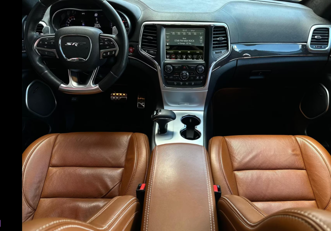 Jeep Grand Cherokee SRT 6.4 V8 HEMI 468CH SRT BVA8