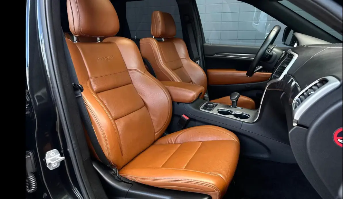 Jeep Grand Cherokee SRT 6.4 V8 HEMI 468CH SRT BVA8