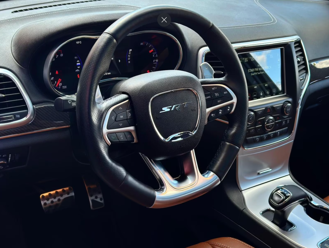 Jeep Grand Cherokee SRT 6.4 V8 HEMI 468CH SRT BVA8