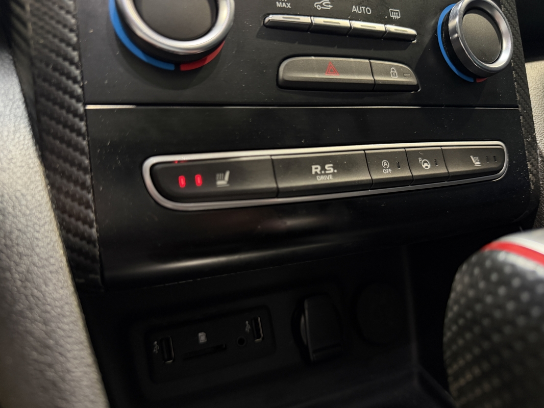 Renault Mégane  IV 1.8T 280CH RS EDC