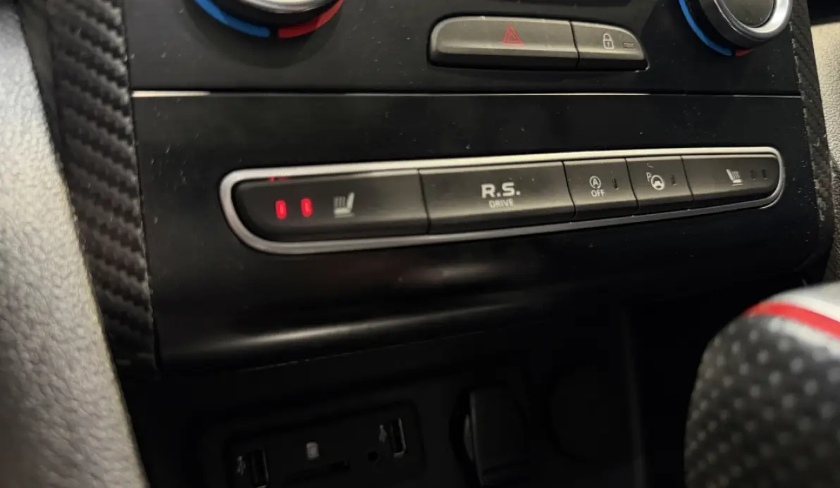 Renault Mégane  IV 1.8T 280CH RS EDC