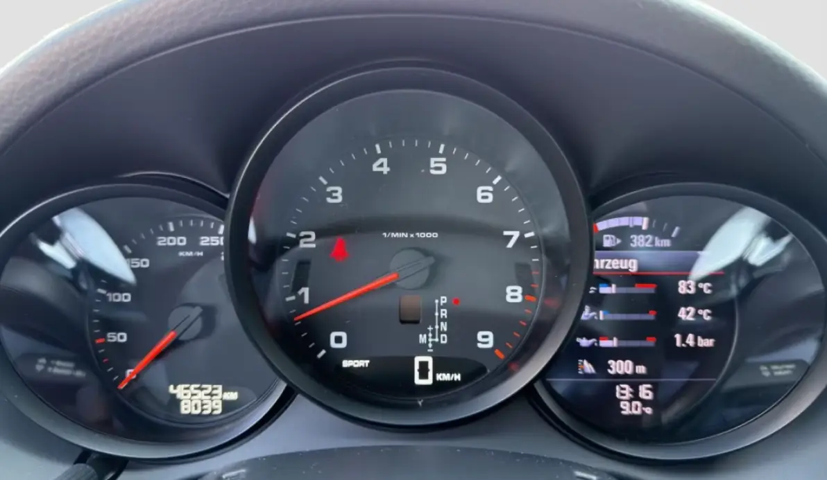 Porsche Boxster 2.7 265CH PDK