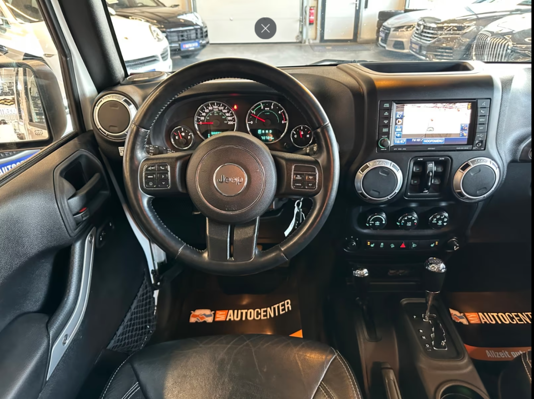 Jeep Wrangler 2.8 CRD 200CH FAP SAHARA BVA