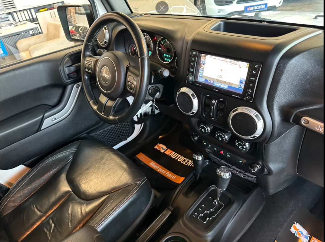 Jeep Wrangler 2.8 CRD 200CH FAP SAHARA BVA