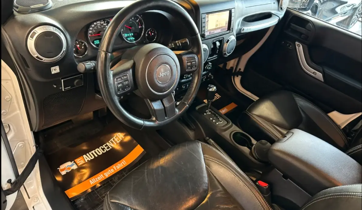 Jeep Wrangler 2.8 CRD 200CH FAP SAHARA BVA