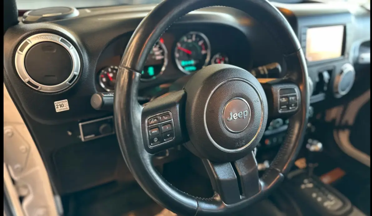 Jeep Wrangler 2.8 CRD 200CH FAP SAHARA BVA