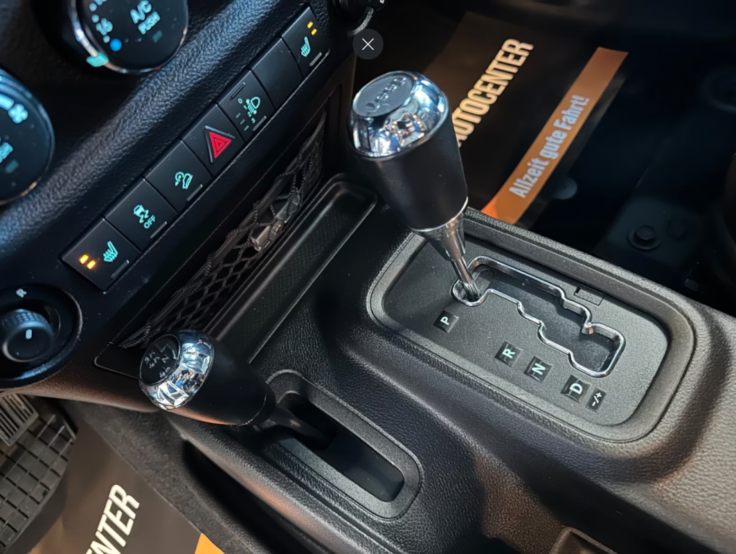 Jeep Wrangler 2.8 CRD 200CH FAP SAHARA BVA