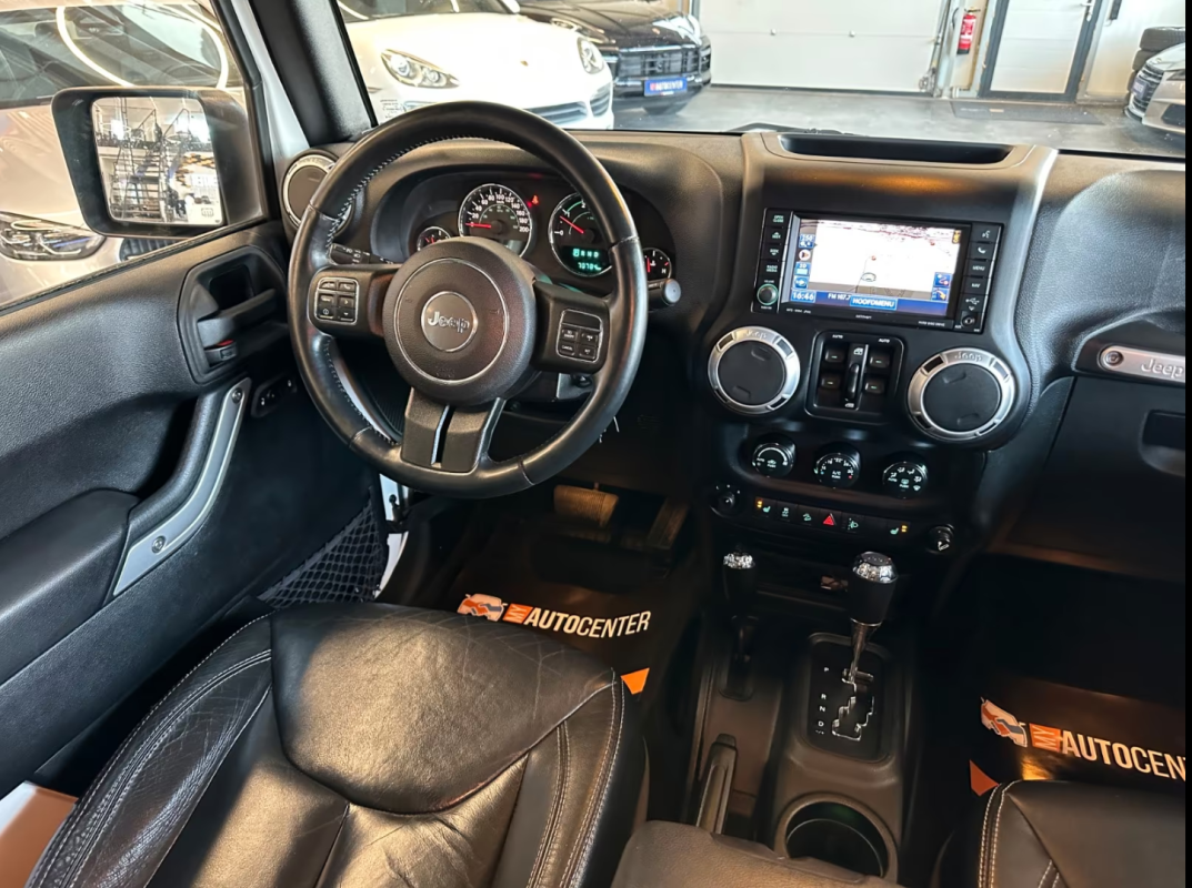 Jeep Wrangler 2.8 CRD 200CH FAP SAHARA BVA