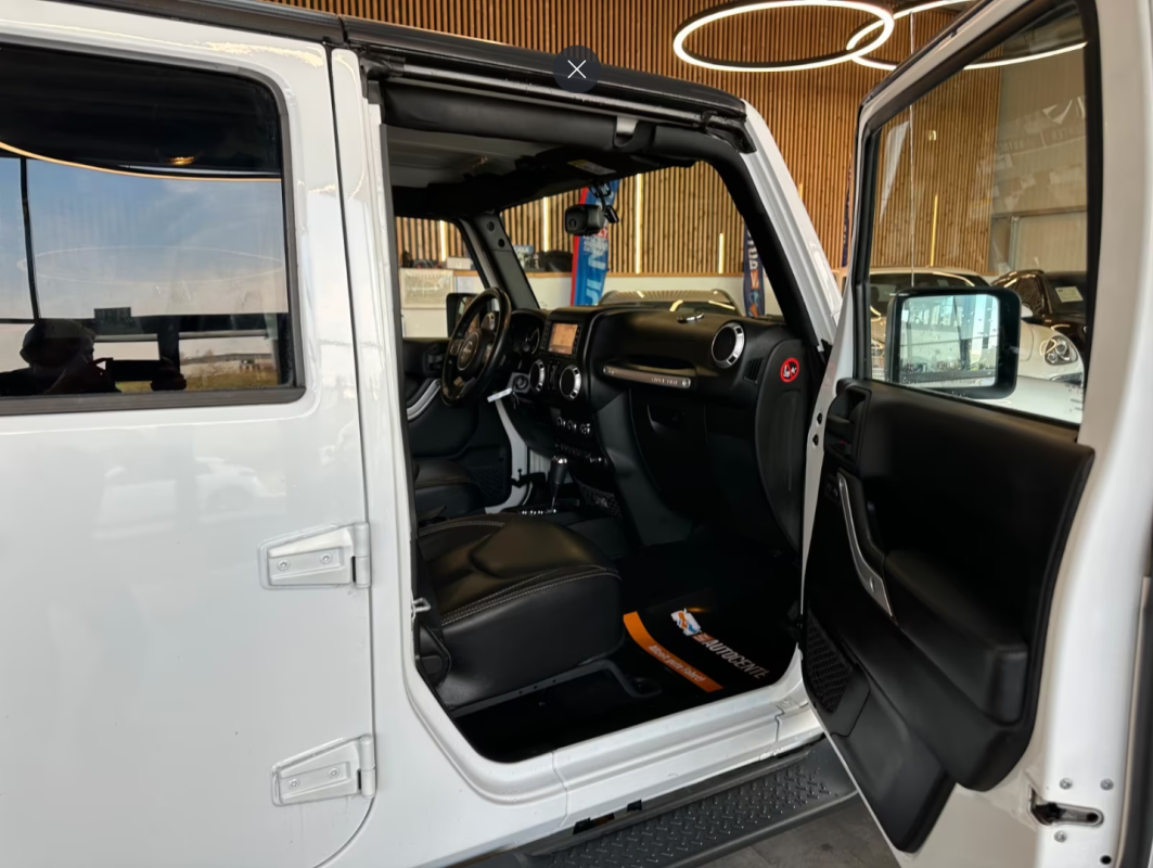 Jeep Wrangler 2.8 CRD 200CH FAP SAHARA BVA