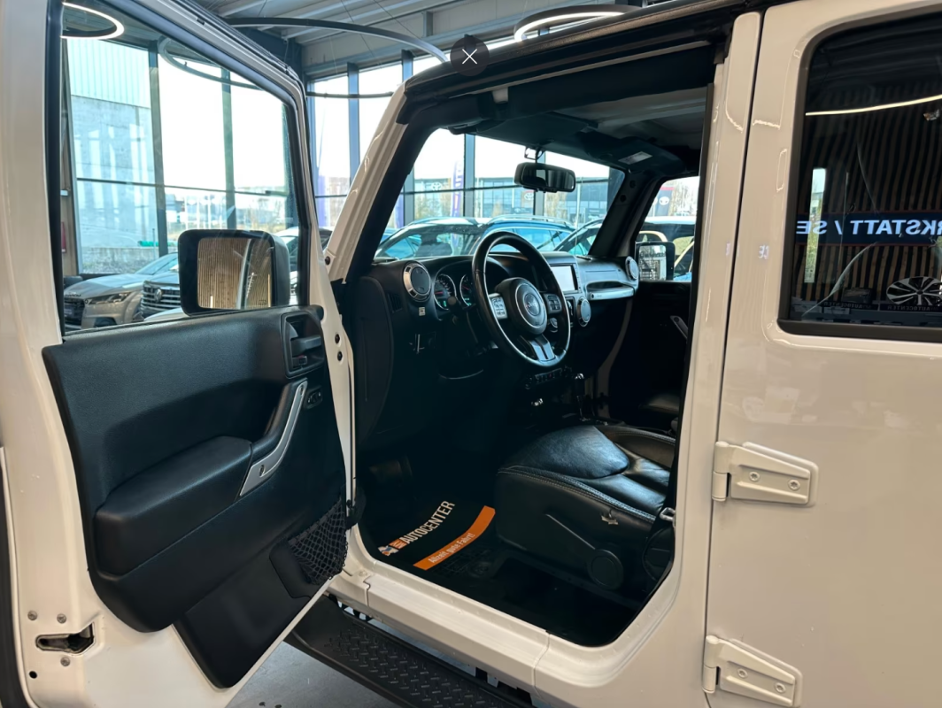 Jeep Wrangler 2.8 CRD 200CH FAP SAHARA BVA