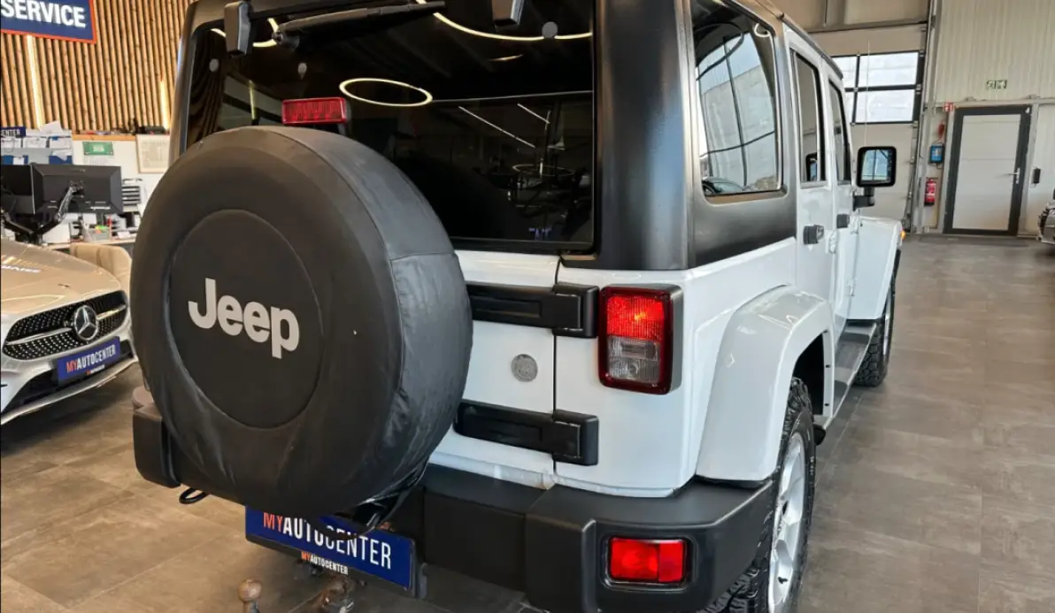 Jeep Wrangler 2.8 CRD 200CH FAP SAHARA BVA