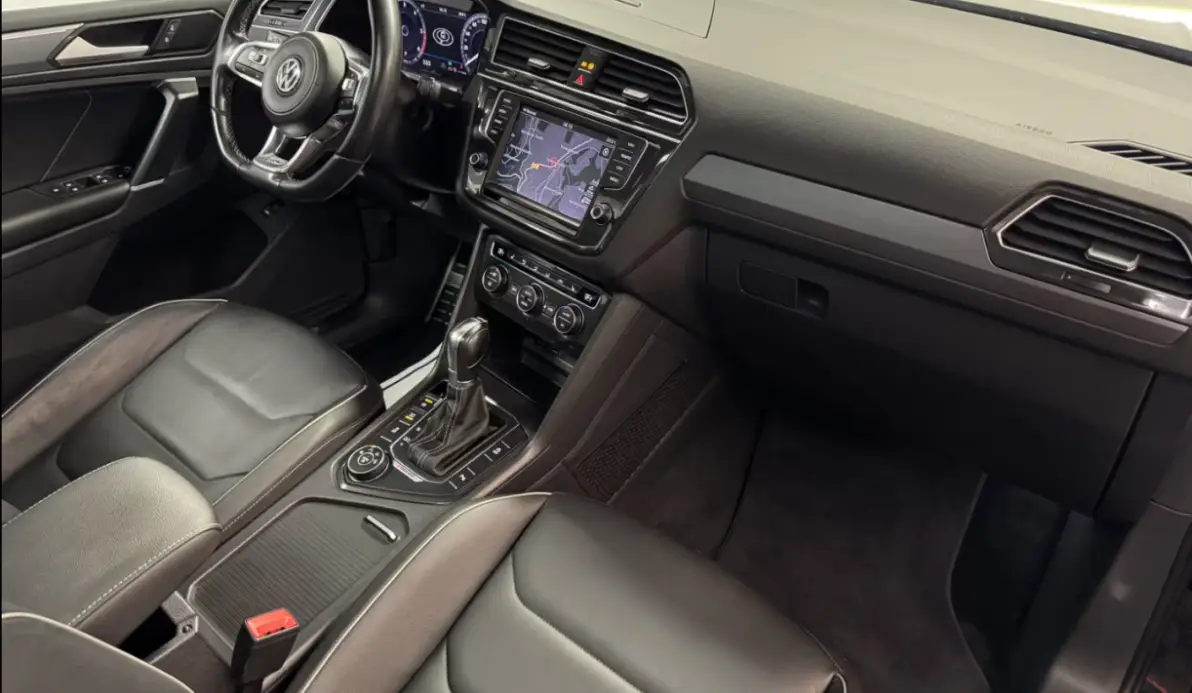 Volkswagen Tiguan 2.0 BI-TDI R-Line 240CH CARAT EXCLUSIVE 4MOTION DSG7