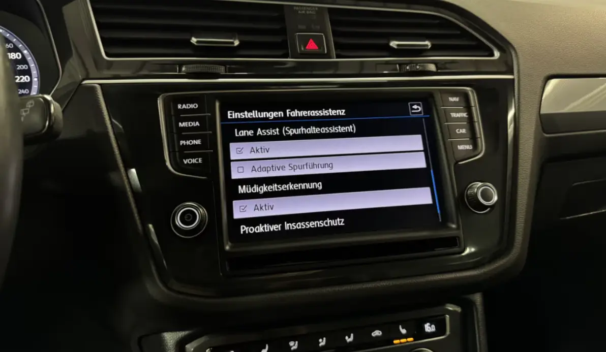 Volkswagen Tiguan 2.0 BI-TDI R-Line 240CH CARAT EXCLUSIVE 4MOTION DSG7