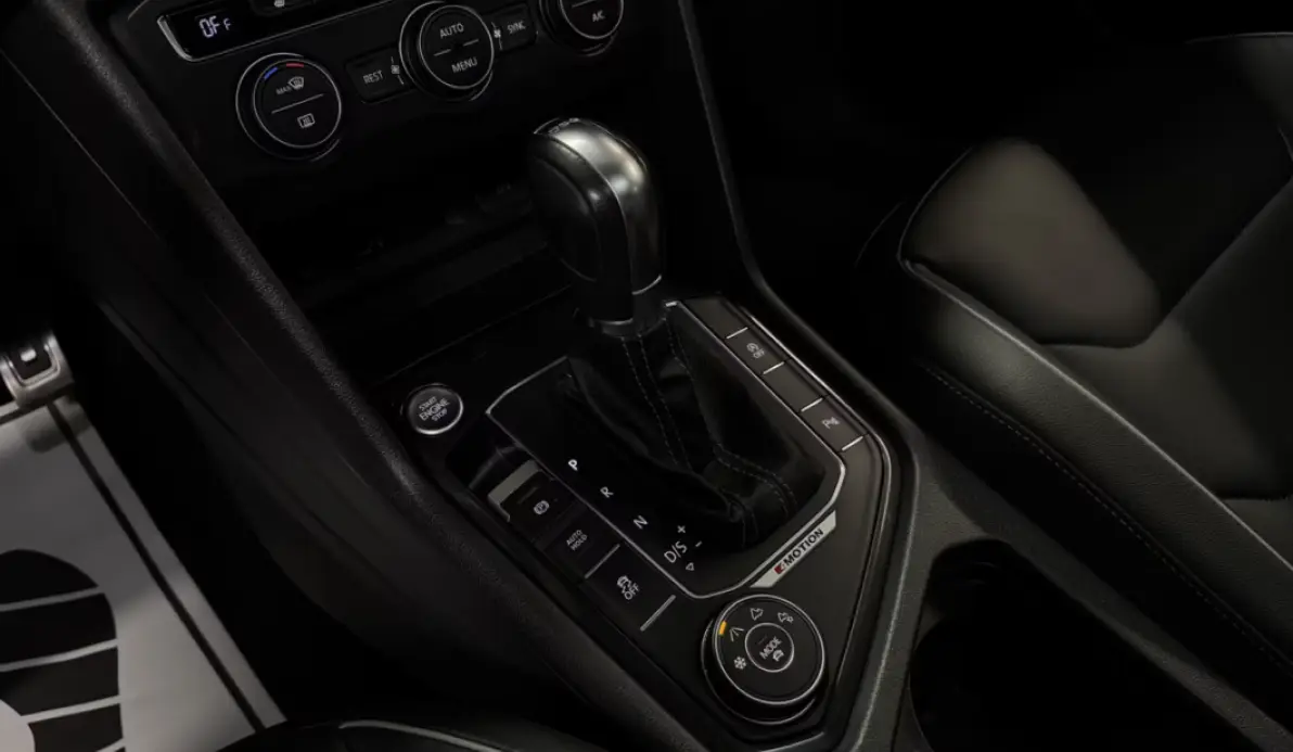 Volkswagen Tiguan 2.0 BI-TDI R-Line 240CH CARAT EXCLUSIVE 4MOTION DSG7