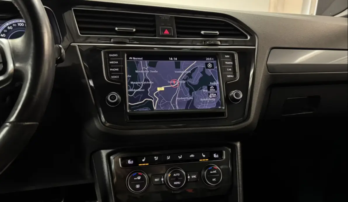 Volkswagen Tiguan 2.0 BI-TDI R-Line 240CH CARAT EXCLUSIVE 4MOTION DSG7