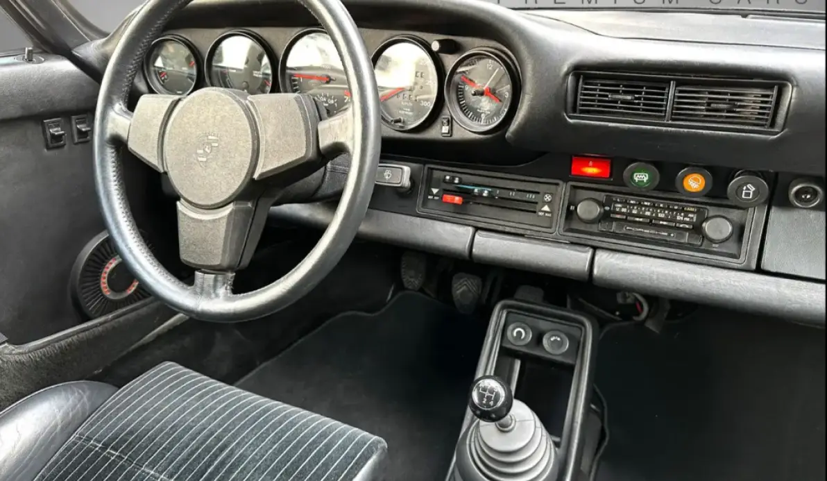 Porsche 930 911 TURBO 3.3