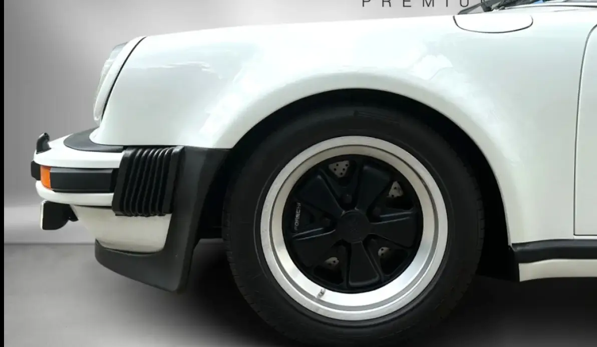 Porsche 930 911 TURBO 3.3