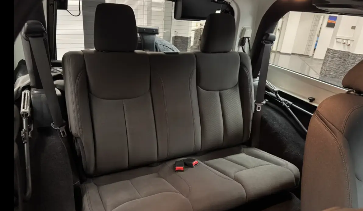 Jeep Wrangler 2.8 CRD 200CH SPORT BVA