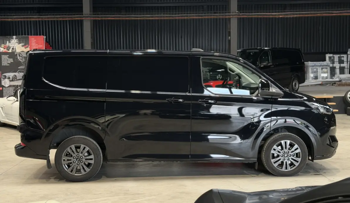 Ford Transit CUSTOM FG 320 L1H1 2.0ECOBLUE 170ch LIMITED 4X4 BVA8