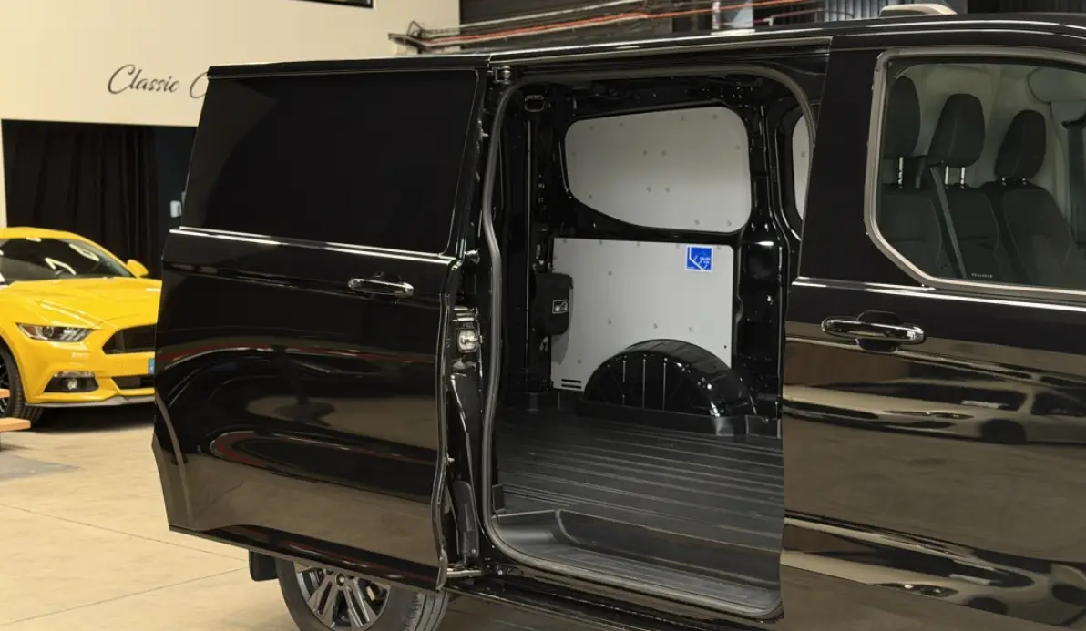 Ford Transit CUSTOM FG 320 L1H1 2.0ECOBLUE 170ch LIMITED 4X4 BVA8